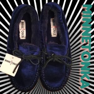 🆕️Minnetonka TRAPPER Velvet